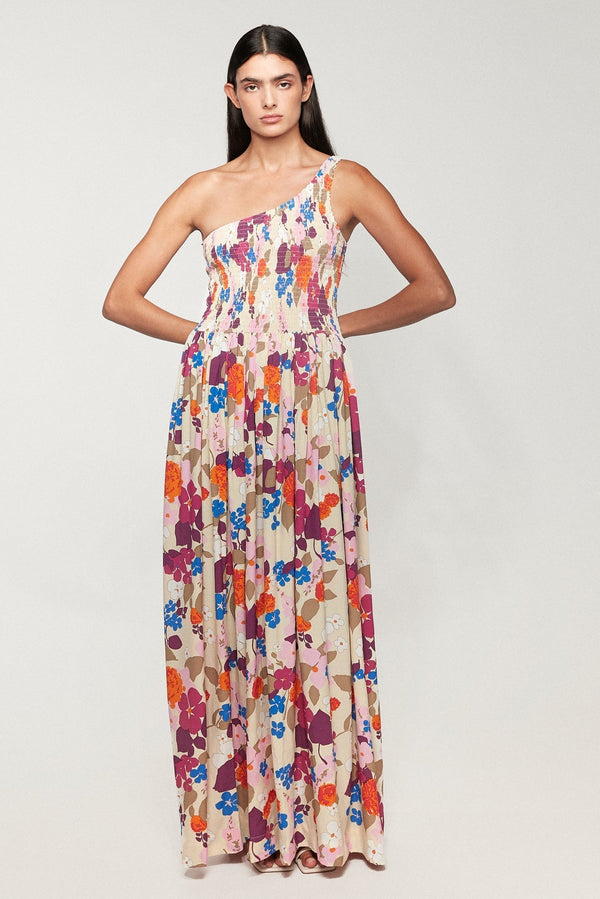 Asymmetric Maxi