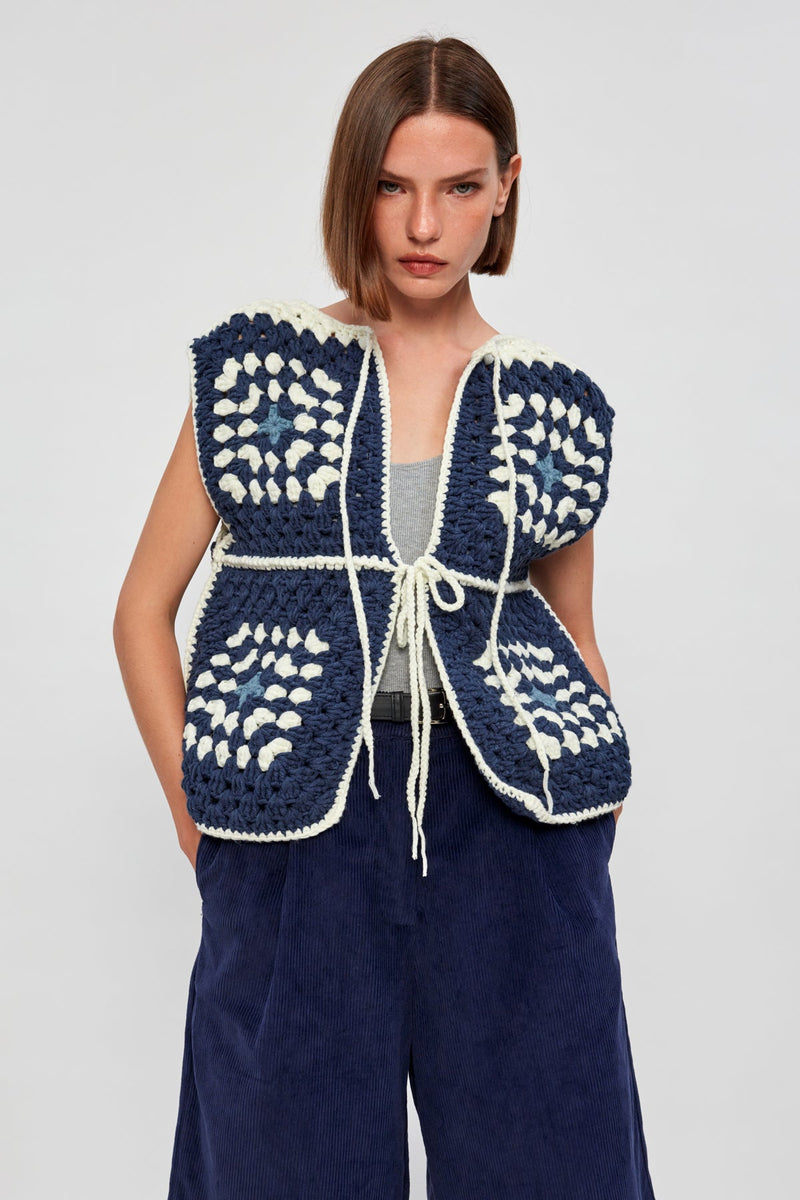 Knitted Crochet Vest | Corduroy Bermuda Short