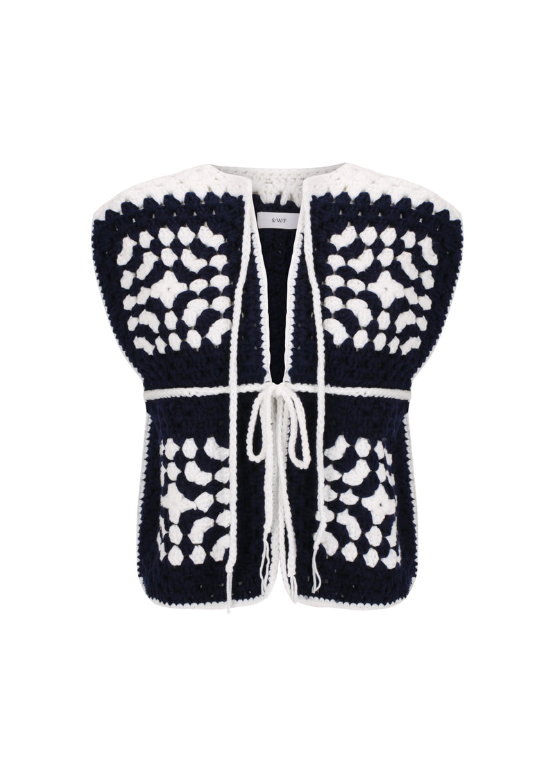 Knitted Crochet Vest | Corduroy Bermuda Short